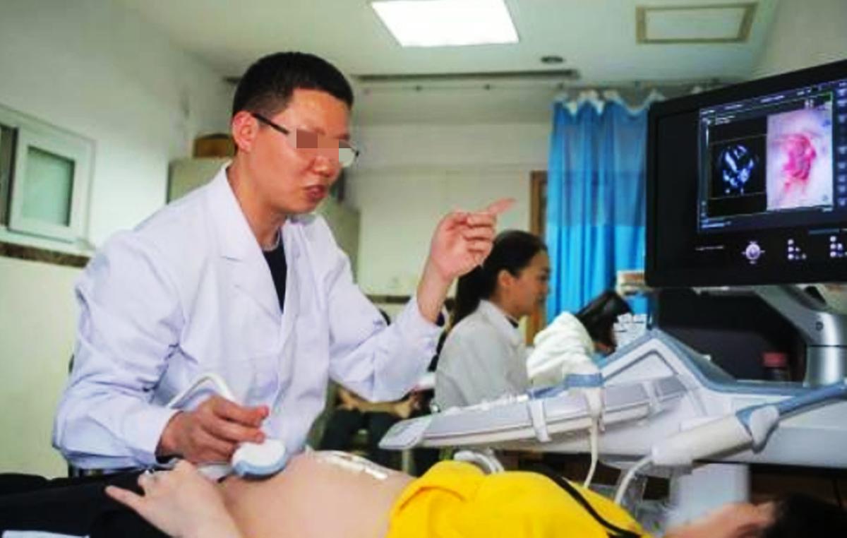 女性做了阴超检查后感觉不舒服,女性做阴超没问题但小腹疼