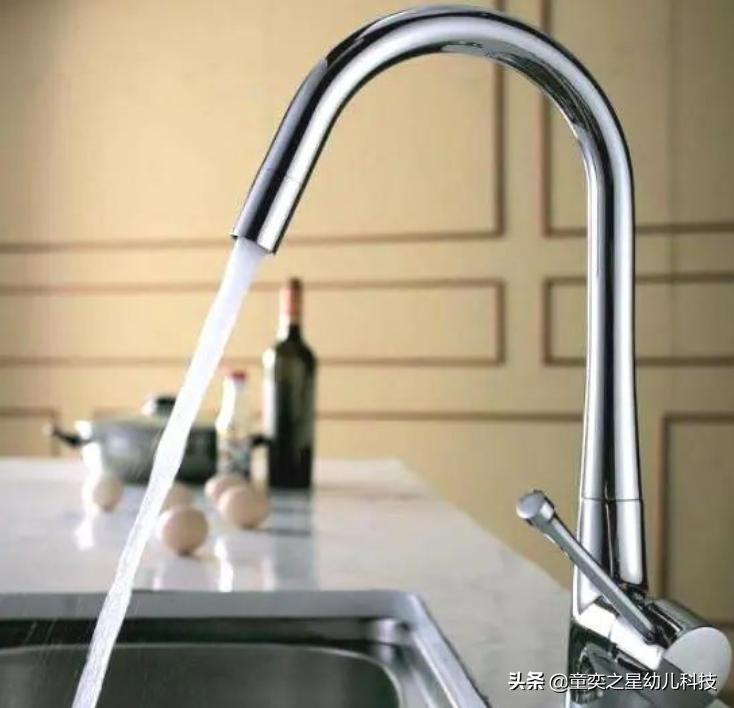 快速过滤水小实验,净水滤水器小实验