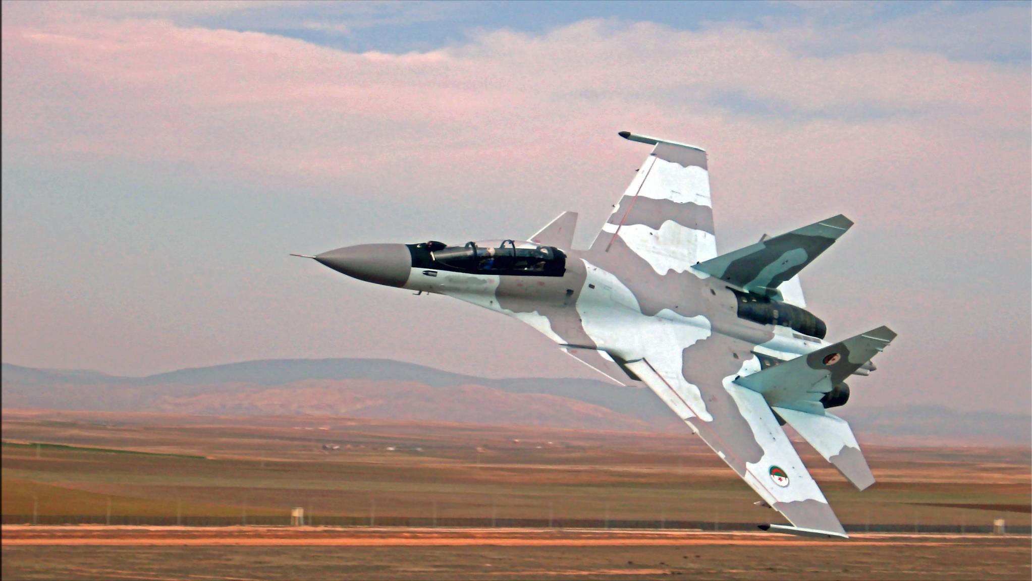 一元卖航母？俄罗斯太大方还卖战斗机，印度最后成了小白鼠！