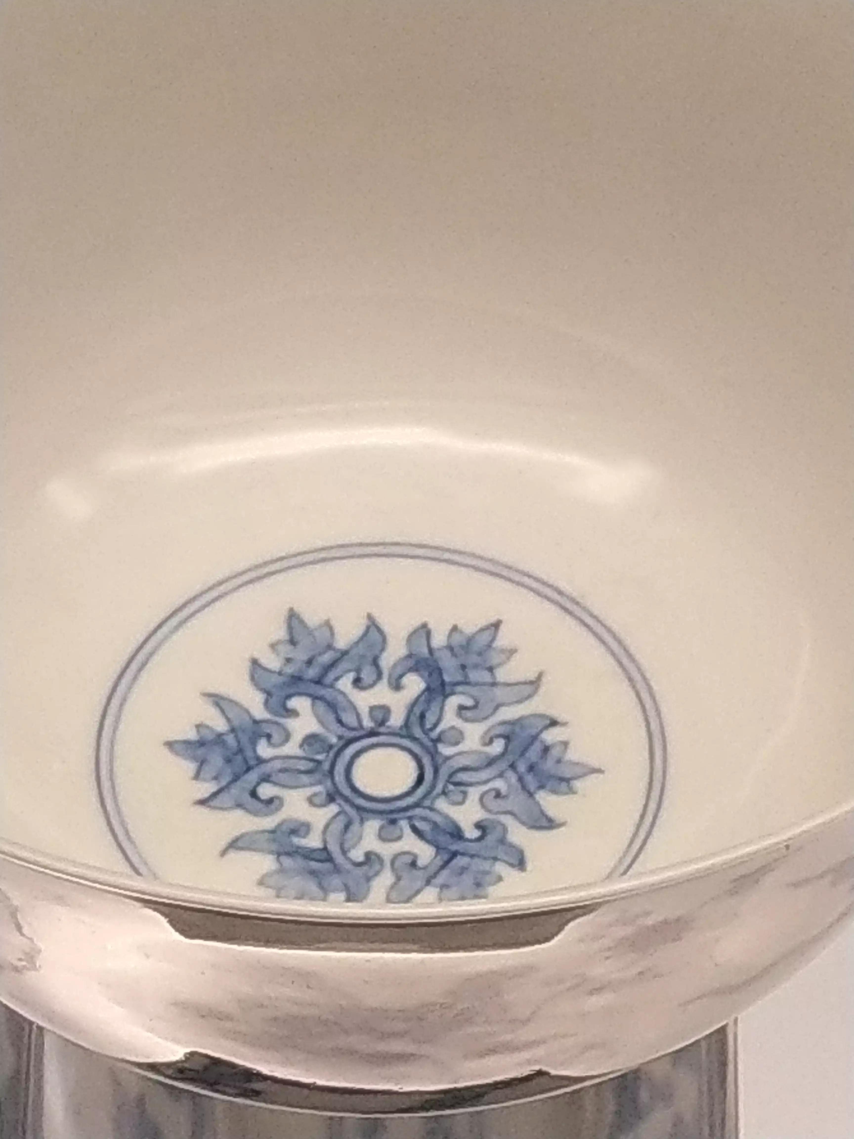 成化青花的鉴别方法,成化青花与仿品的区别