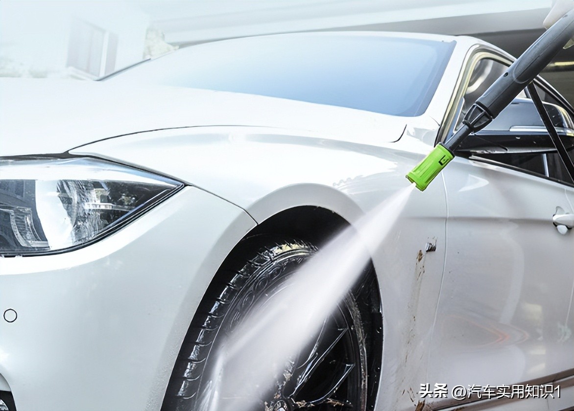 家用洗车机一般买多大功率合适,家用洗车机买充电还是插电