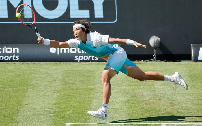 张之臻获中国大陆男网法网首胜,张之臻进入八强最新排名