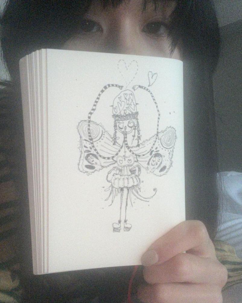 从人气垫底到拥有百万直拍的鬼马爱豆！她怎么变美的？