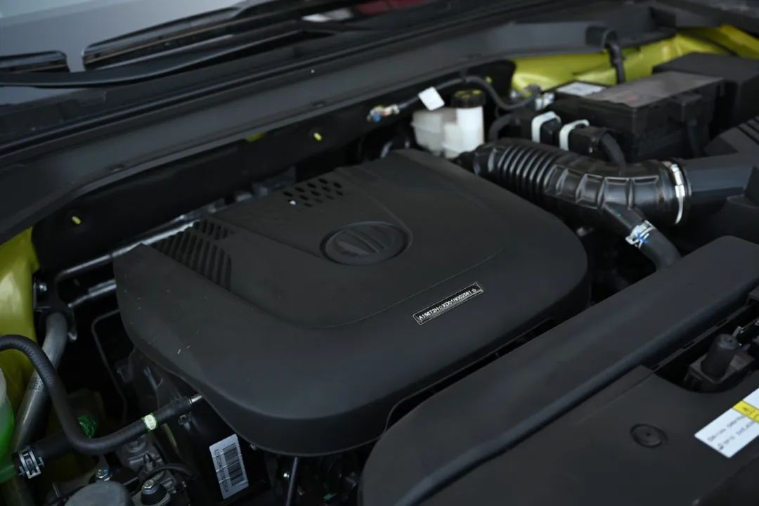 鸿蒙车机+1.5T魔核发动机，北京汽车魔方仅10.29万元起开启预售