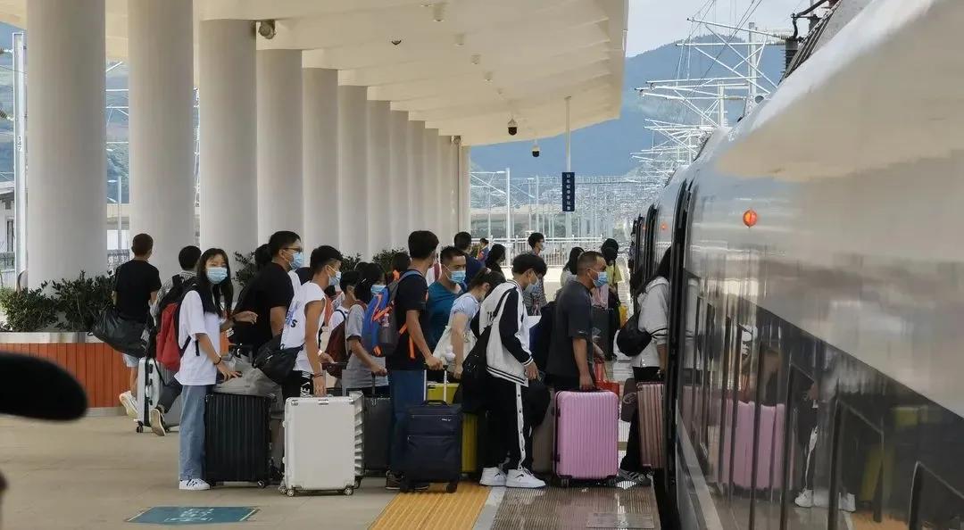 铁路乘车最新通知,明日之后抢火车教程