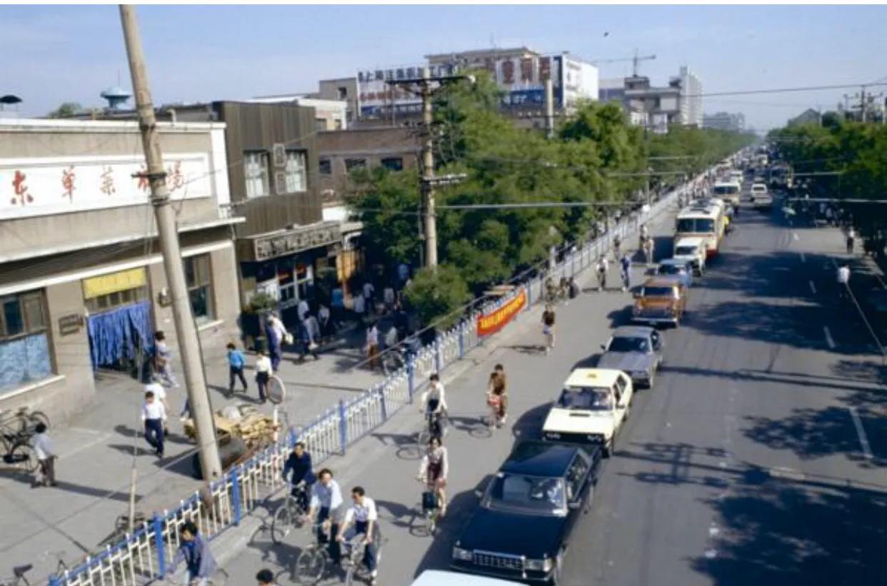 北京儿时回忆90后,北京80年代童年的回忆视频