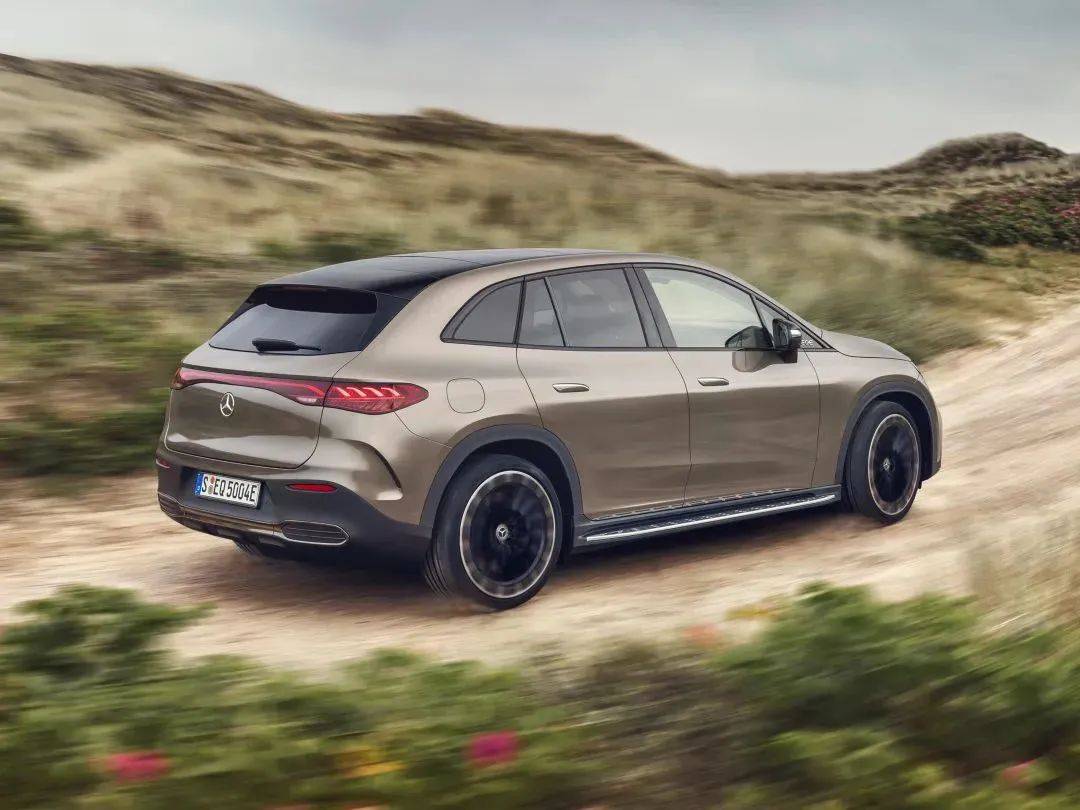 奔驰电车新能源2023款eqe值得买吗,2023奔驰新能源车eqe轿车价格
