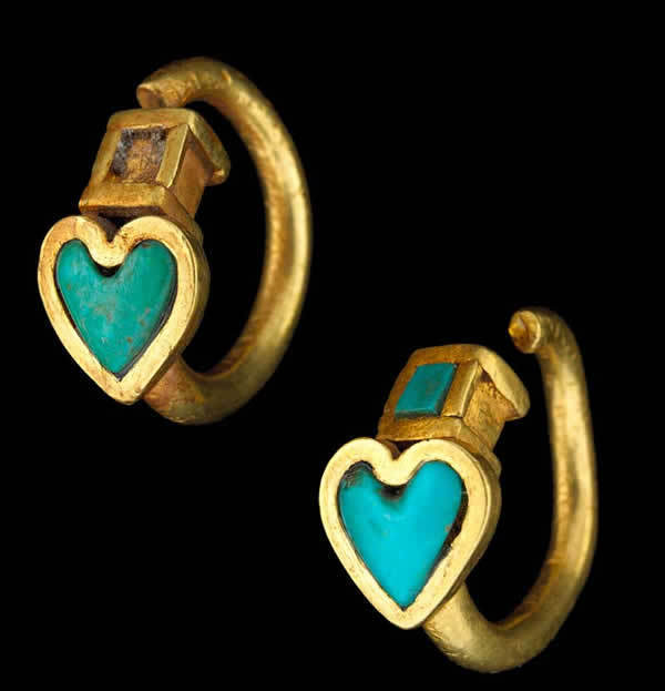 结婚三金一套真一套假,结婚三金没超过一万