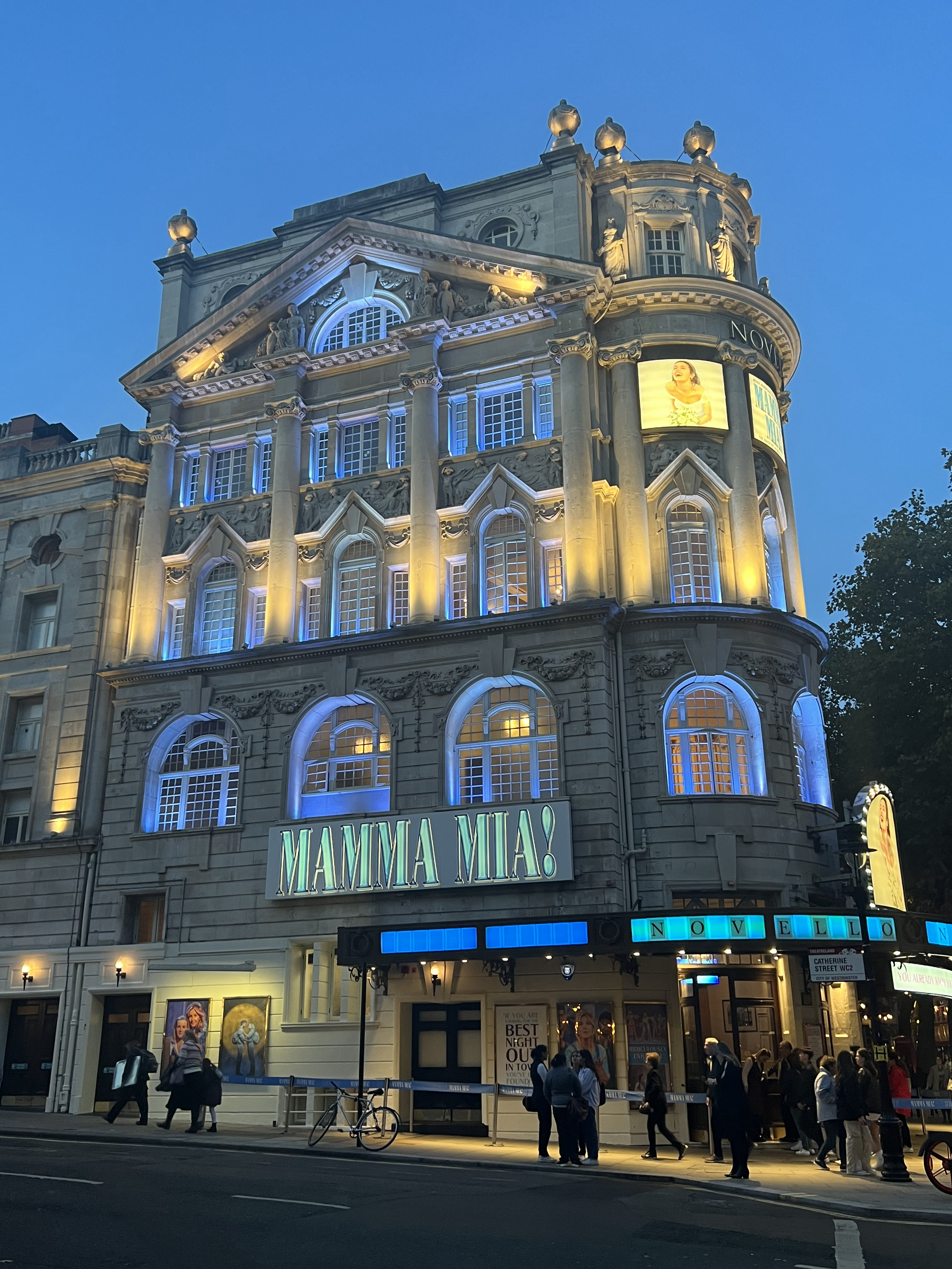 95后团子在英国：考研两战上岸，出国当教师志愿者，遭流浪汉打劫