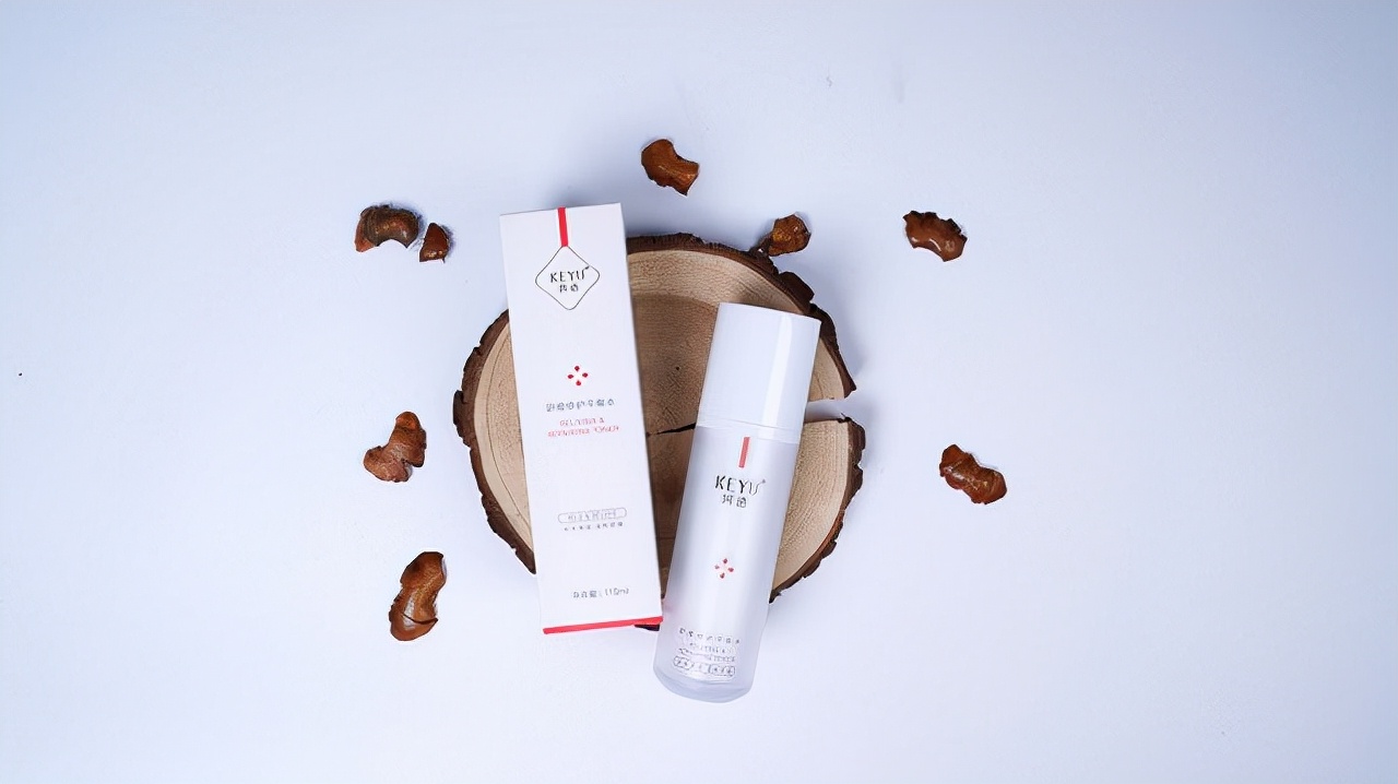 卸妆油和科颜氏白泥祛黑头,洗脸去黑头的小妙招卸妆油