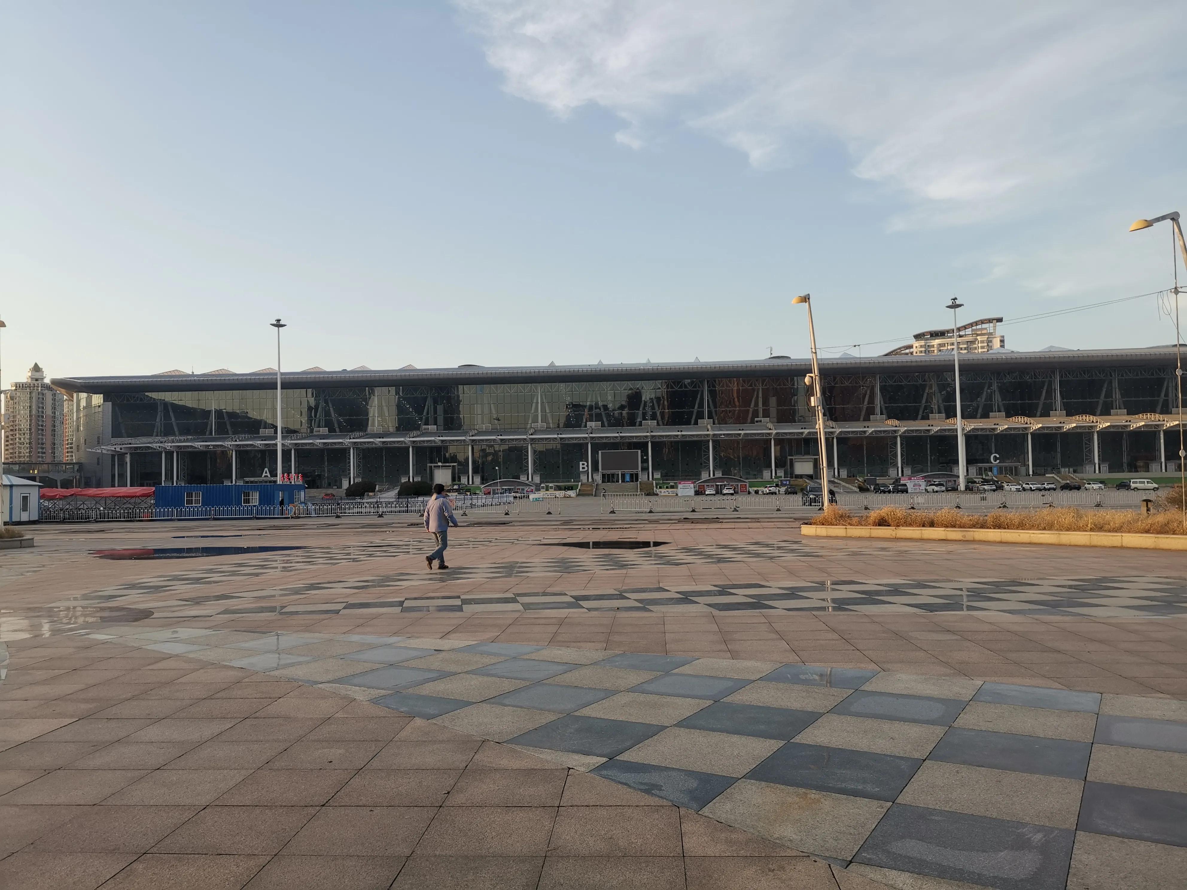 哈尔滨会展中心原来图片,哈尔滨会展中心最近展会看图