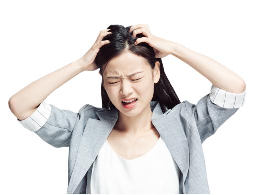 头皮起脓包疙瘩是怎么回事,头皮里长的脓包疙瘩是什么原因