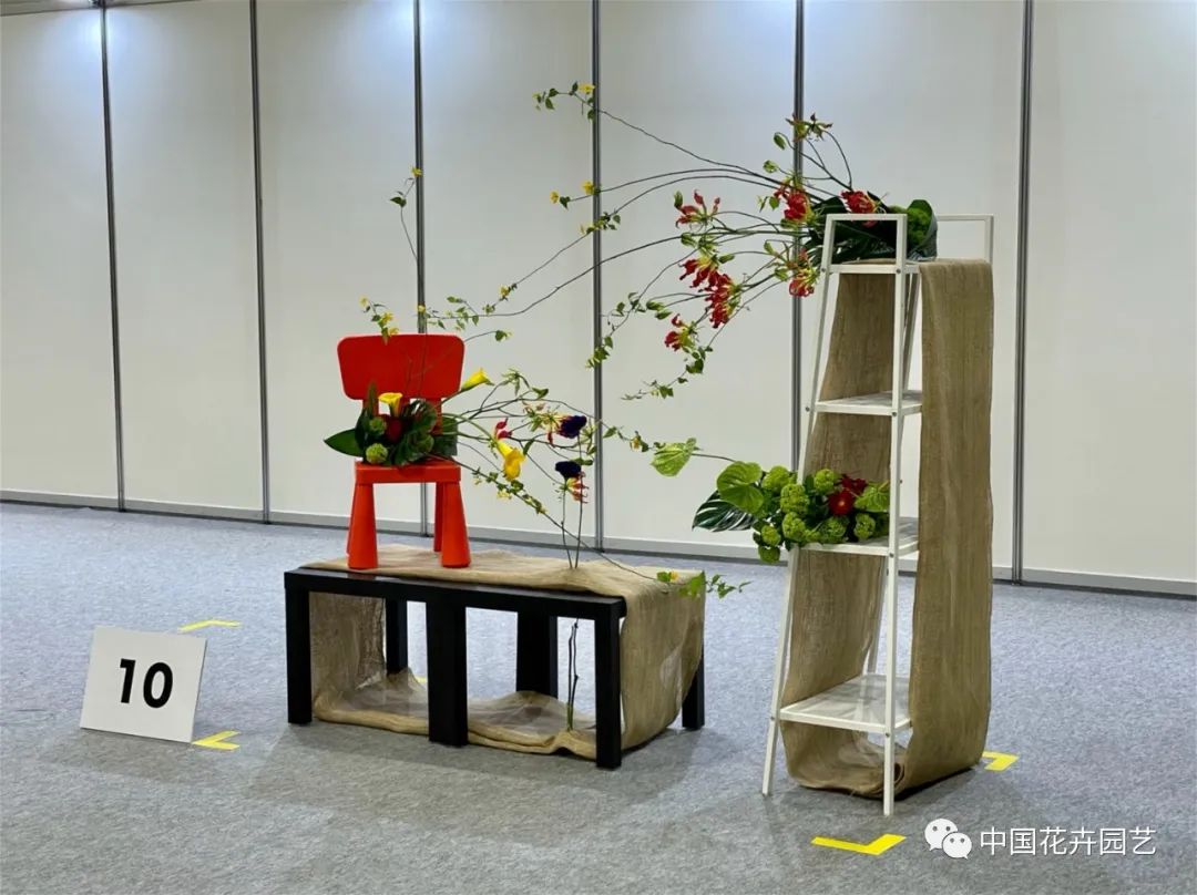 “日本杯”花艺大赛决出父子冠亚军海盛控股收购丹麦企业美情人节玫瑰销售占全年三成|每周国际花讯