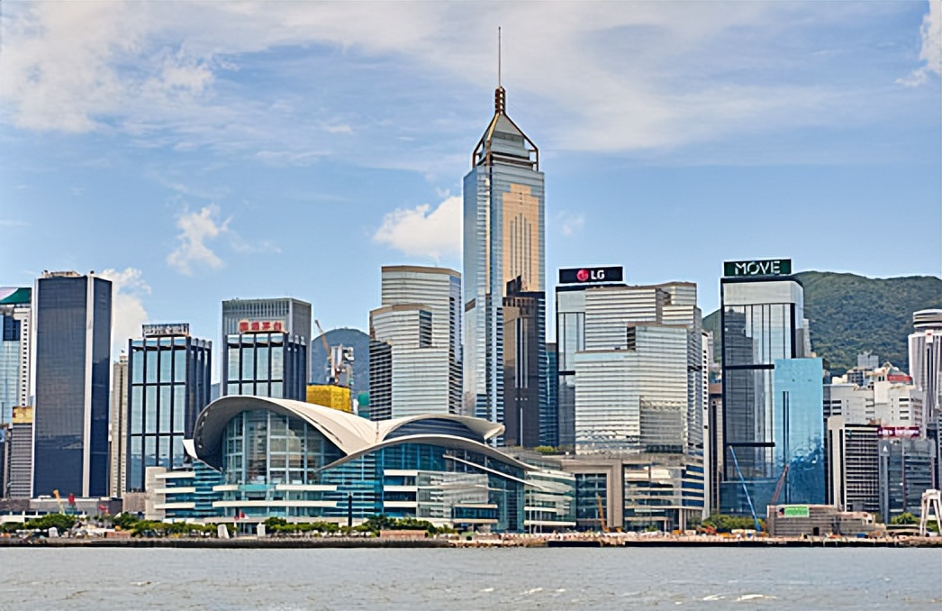 香港想造亚洲硅谷，却成科技包装的房地产项目，多次被空手套白狼