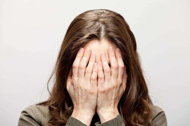 更年期女人吃桂圆干的功效与作用,更年期适合吃桂圆吗