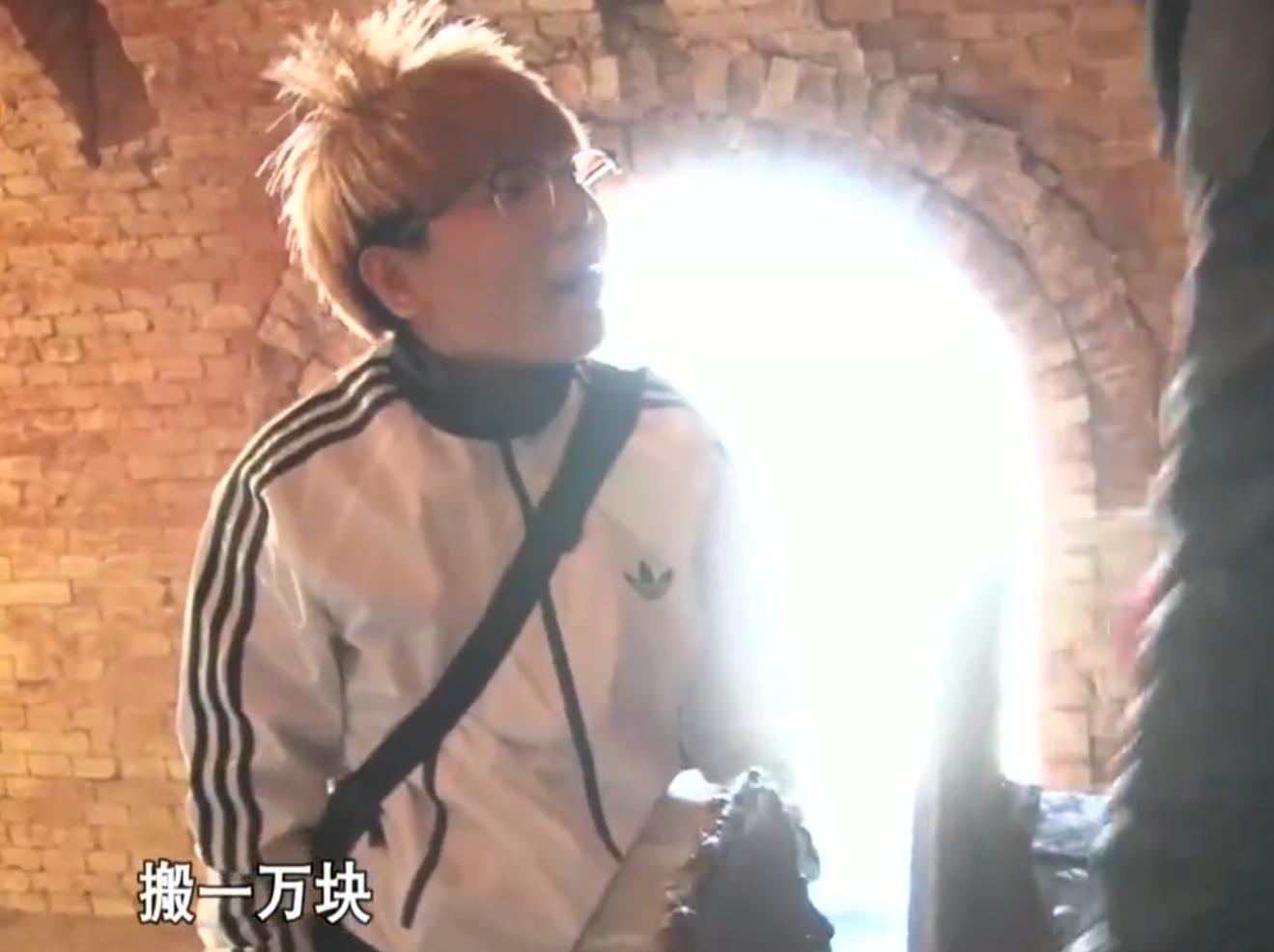 辽宁富养女：一顿早饭300块，名牌鞋穿三次就扔，视爸妈为提款机