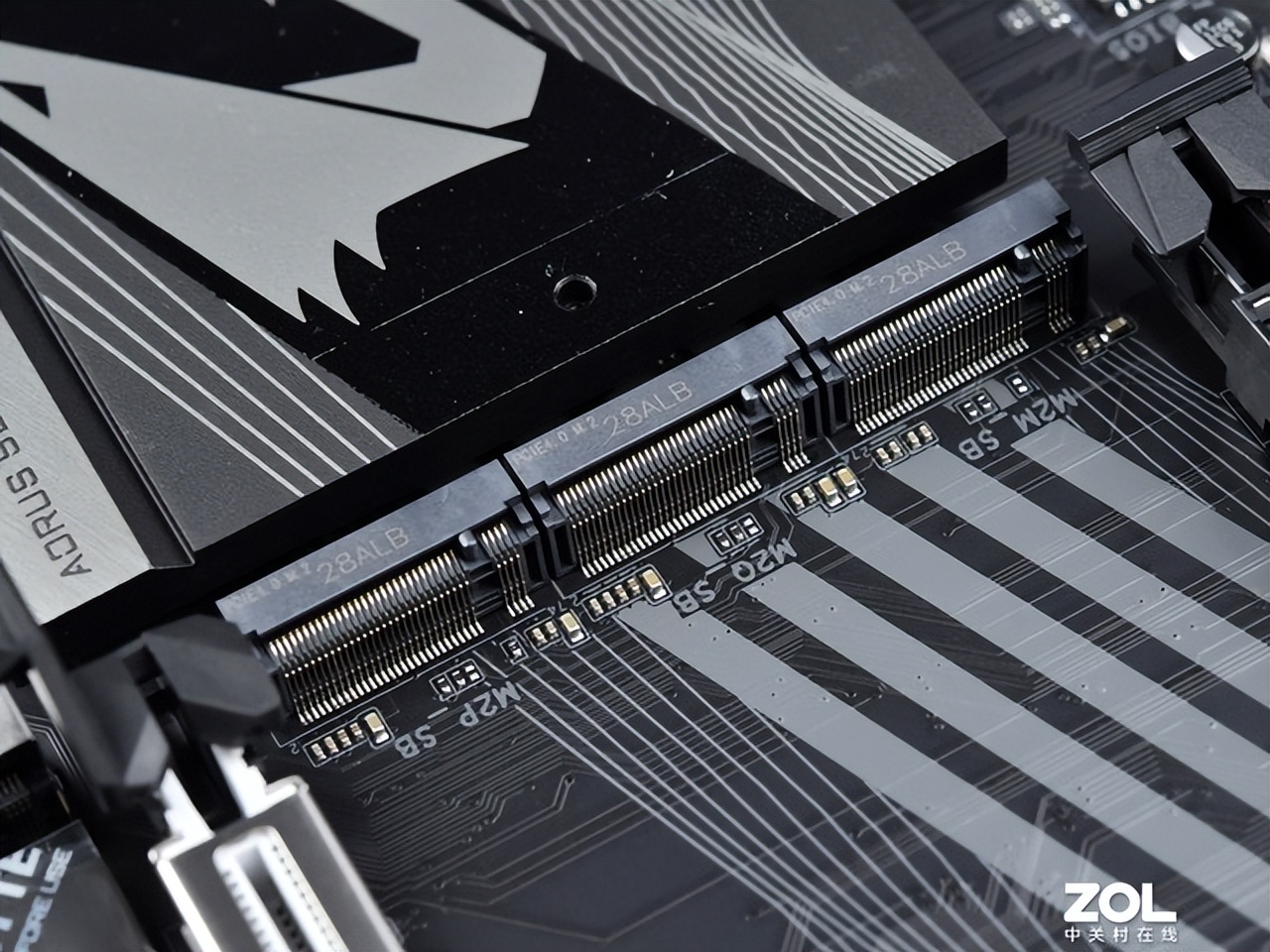 技嘉z790m小雕ax13900k,技嘉z790maxd5小雕i9