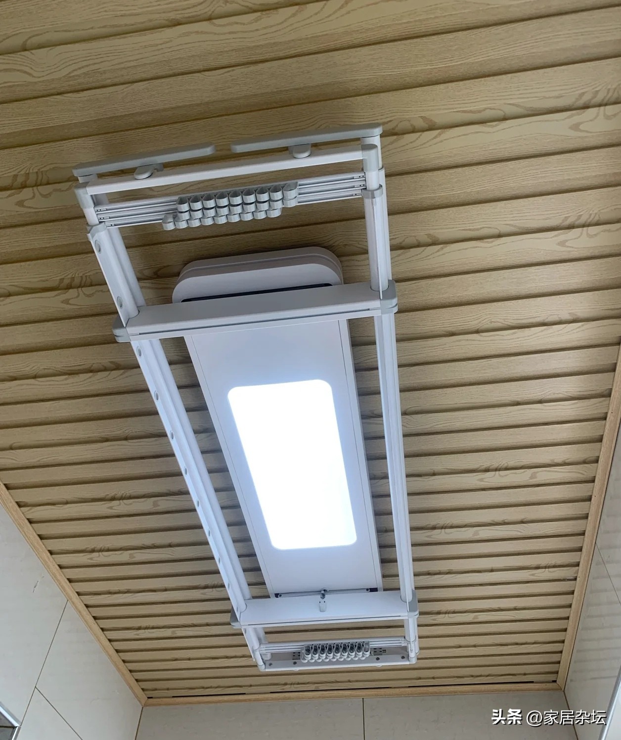 阳台吊顶多高装自动晾衣架比较好,阳台吊顶和自动晾衣架哪个先安装