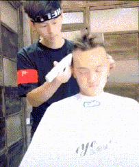 走路走累了坐下歇歇,走路累了继续走就不累了