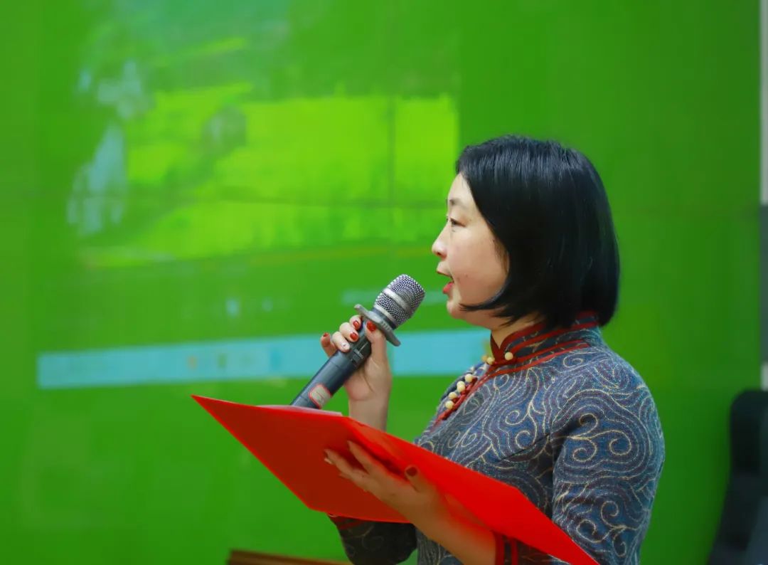 清明祭英烈警营朗诵,向英烈致敬清明诗歌朗诵小学生