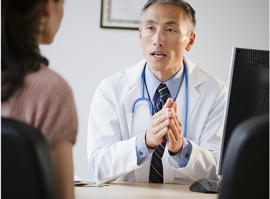 胆囊结石看中医还是西医好,胆囊有泥沙样结石中医怎么治疗