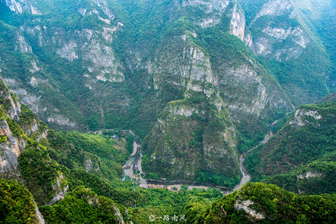 重庆有巫山这个地方吗,湖北和重庆交界的地方巫山