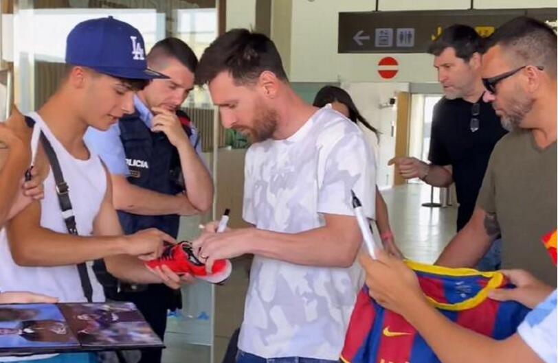 梅西遇见对你好的人,梅西遇上美女模特