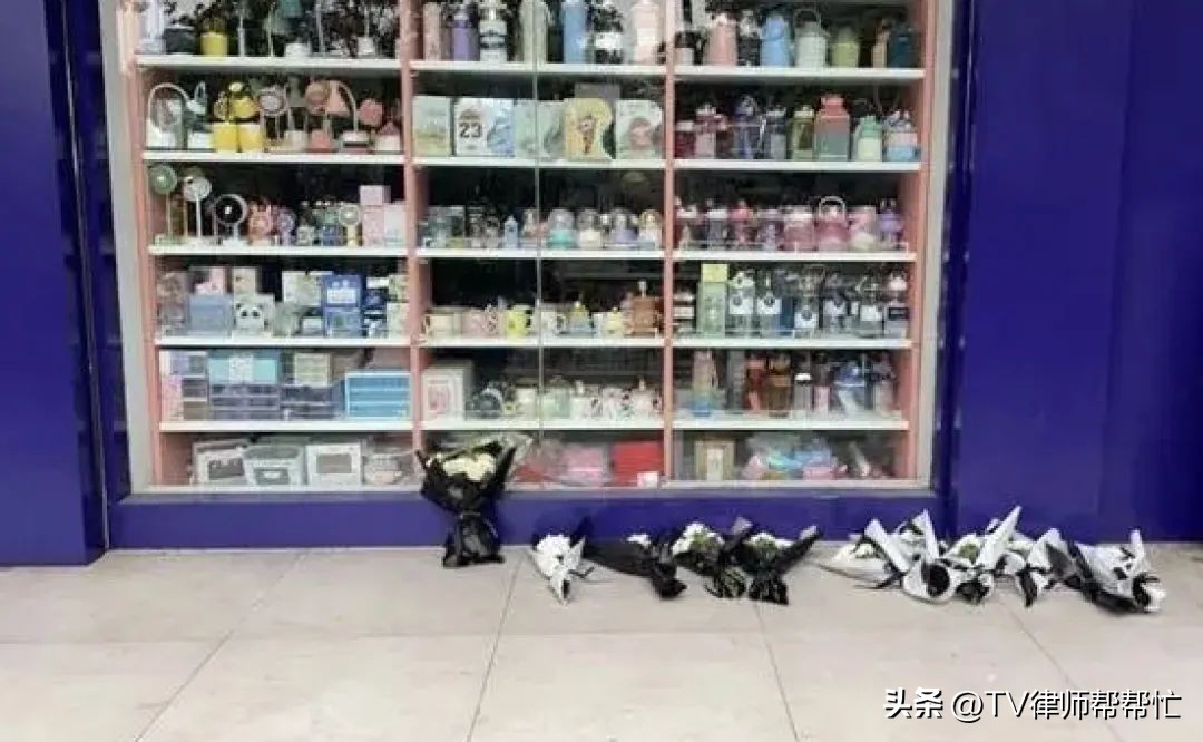 冤枉女孩偷文具店主道歉,9岁女孩偷文具店东西后续