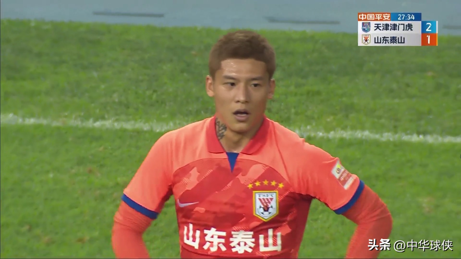 国足左后卫人选,今晚国足首发阵容名单