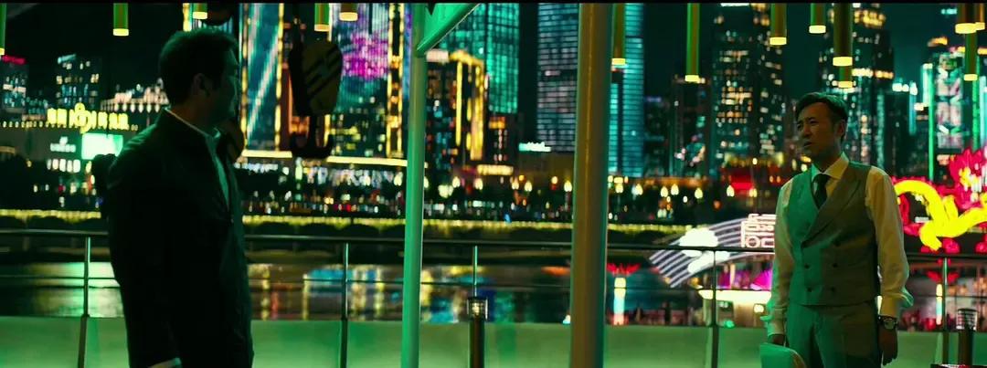 第五代导演冯小刚,冯小刚和张艺谋拍的电影有哪些