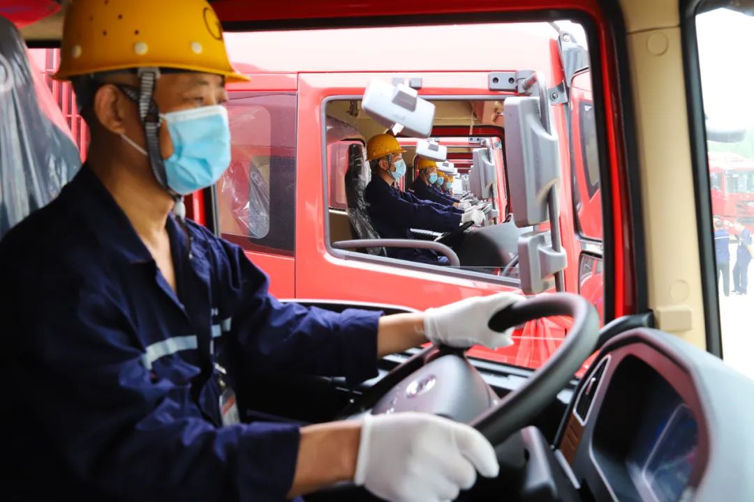 「走进绿色钢城」新天钢：以昂扬姿态向社会展示“工业之伟力，生态之和谐”