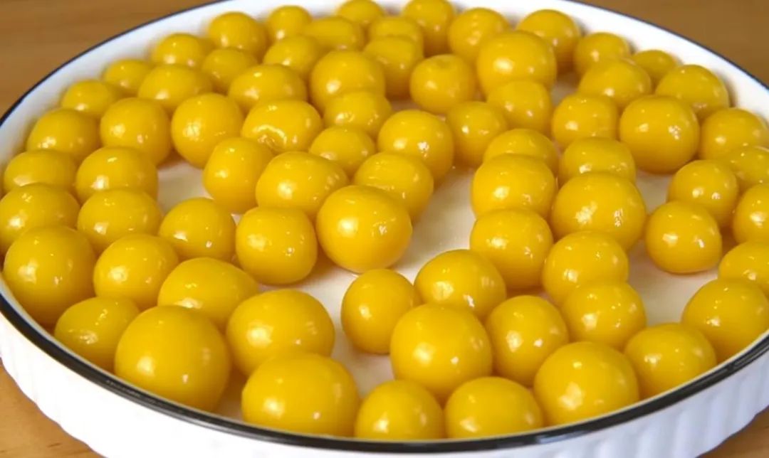 补品一堆不如鲜奶一杯,补药一堆不如每月一瓶花生