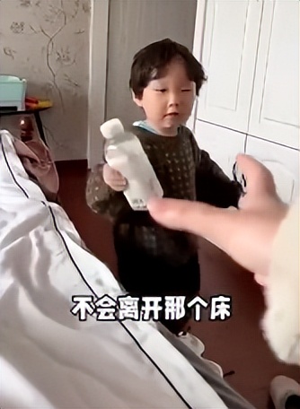 三岁萌娃吐槽父母,萌娃吐槽爸妈