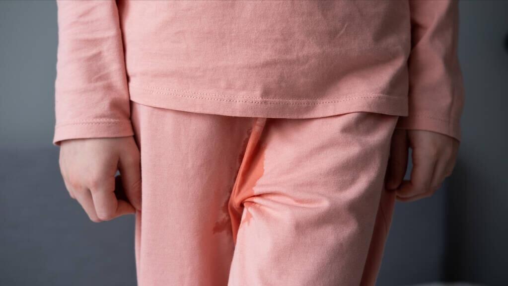 检查胎儿外阴肥大,宝妈说孩子检查出腺体肥大