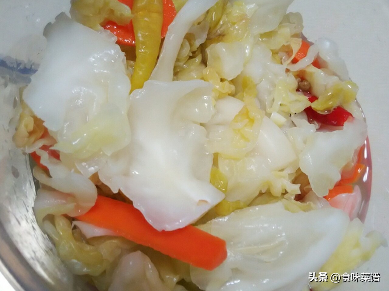 老师傅教你腌泡菜的做法,怎样腌泡菜又快又好吃