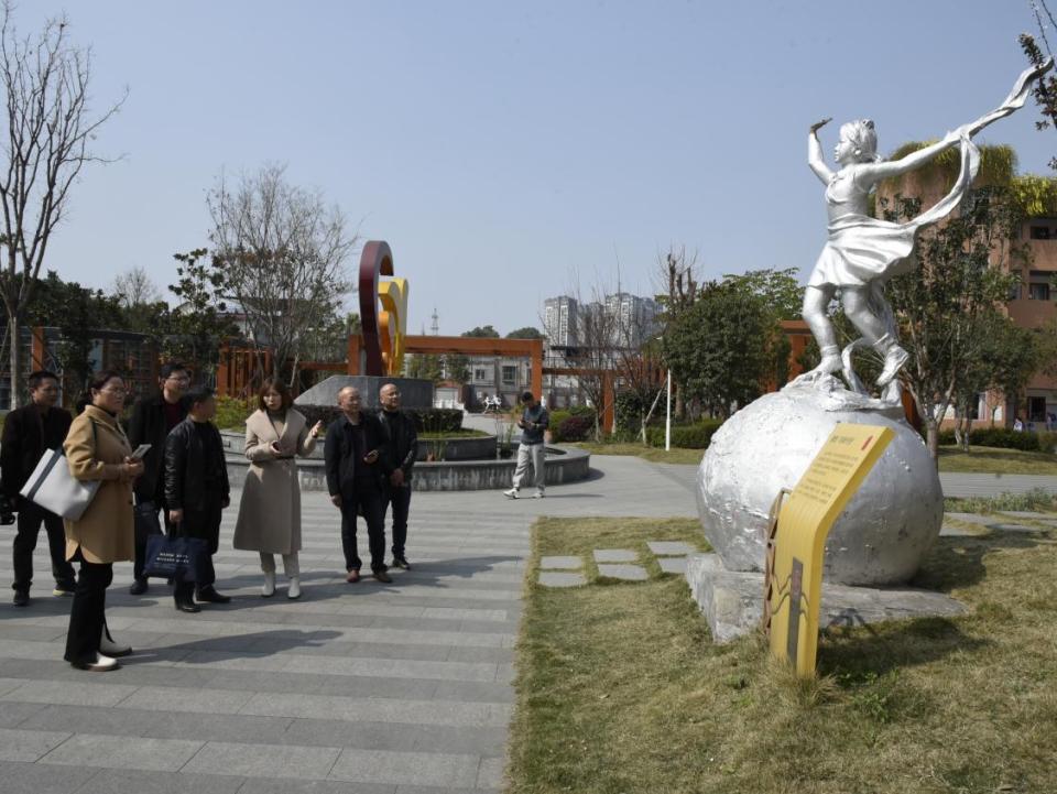 高新区中和行知小学,成都高新区中和小学好不好