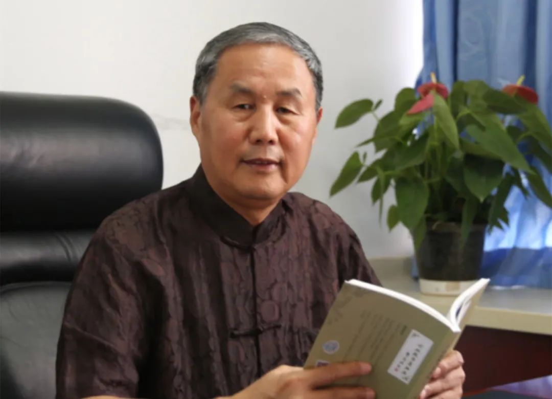 王清海：舒肝健脾法治疗高血压合并耳鸣手抖案