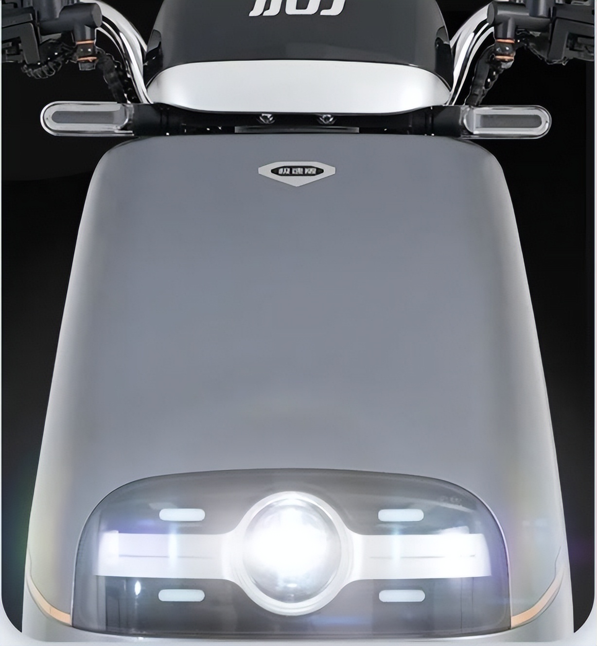 新款二轮高端长续航电动车,新能源电动车两轮高颜值