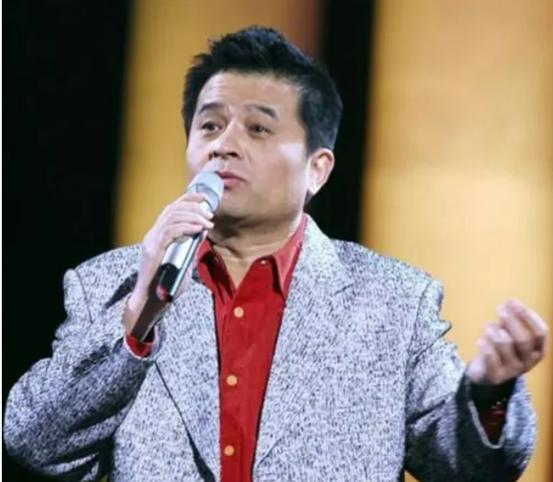 毕福剑离开央视后现在有退休金吗,央视主持人毕福剑又要重返舞台么