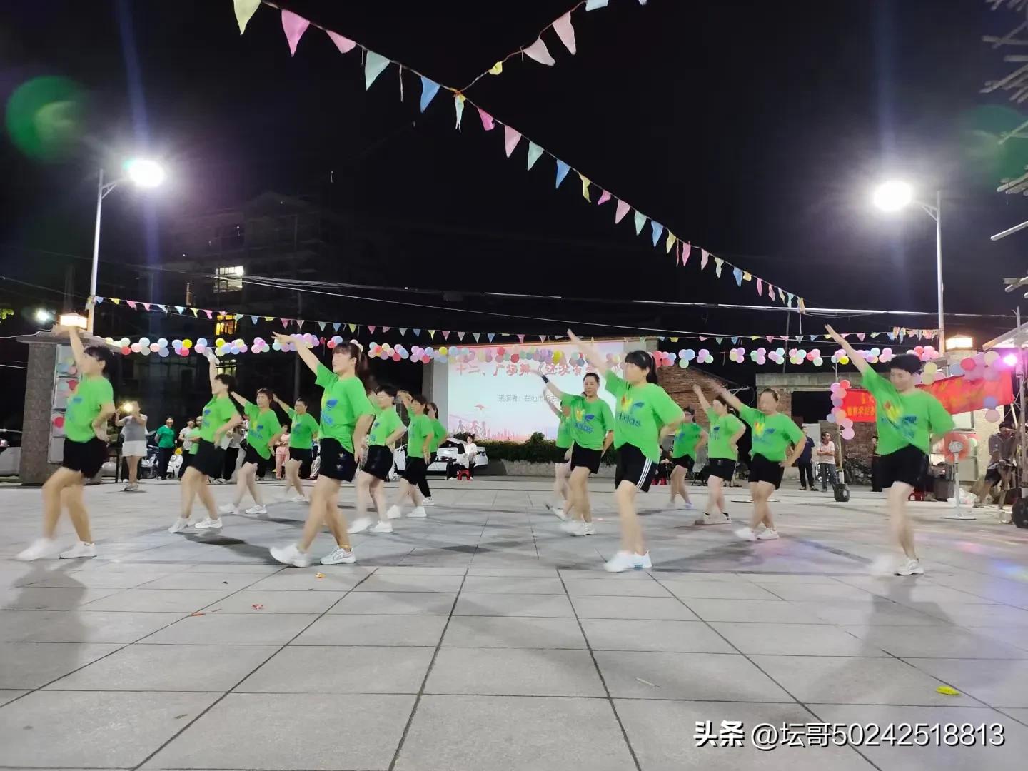 知识、创意、探索一一星火公益夏令营联欢晚会精彩纷呈,特别好看