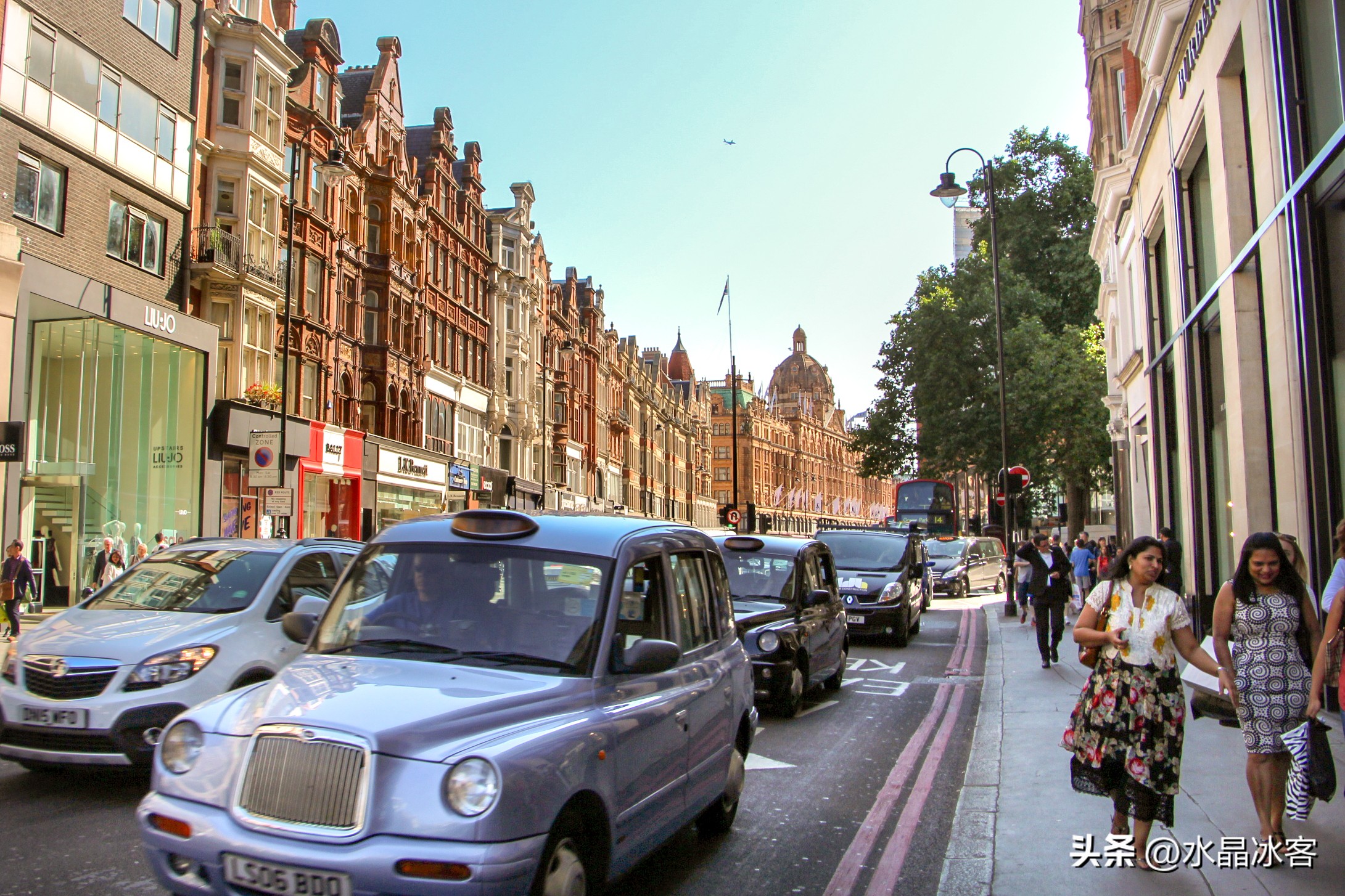 英国伦敦塔桥,英国行购物