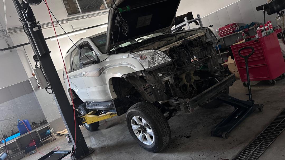 06年丰田霸道汽车翻新全过程,从山西拉回来的车