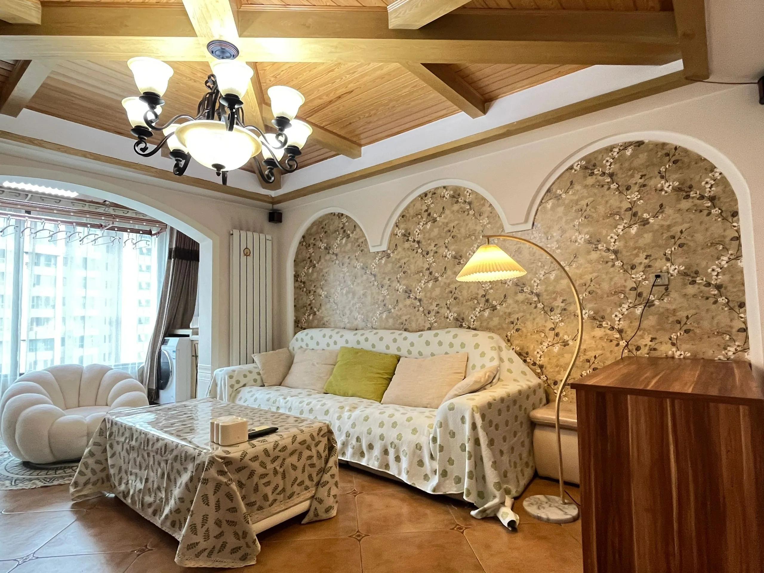 洛阳宝藏民宿室内无边泳池,洛阳三室的民宿好出租吗