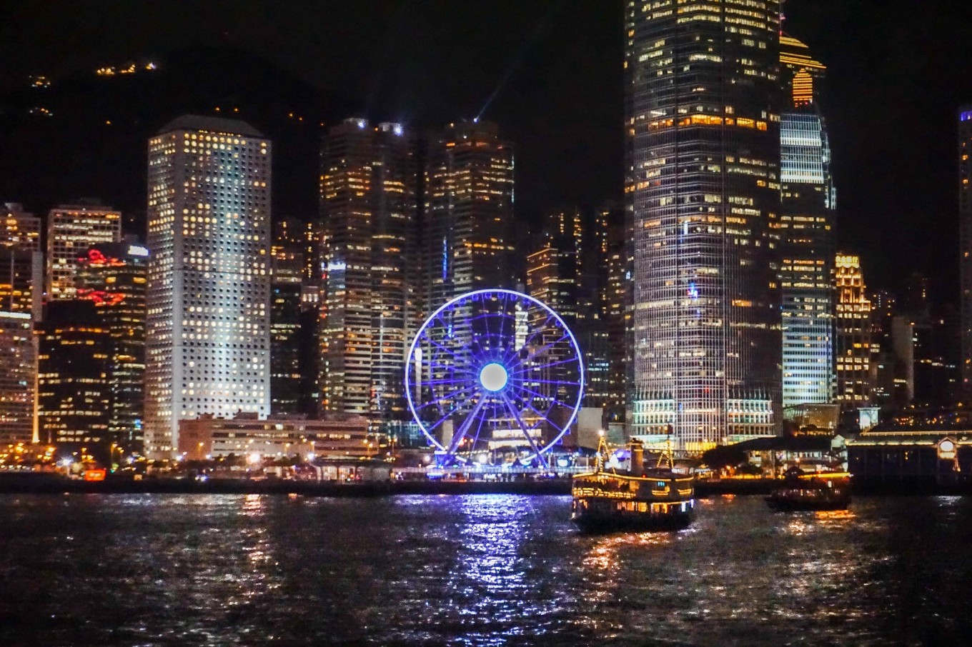 第一次去香港哪里打卡,第一次去香港玩必去的景点