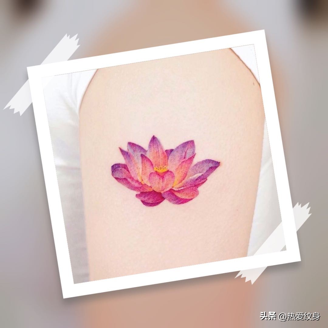 纹身就像你心中的一朵花,纹身像种在你内心深处的一朵花