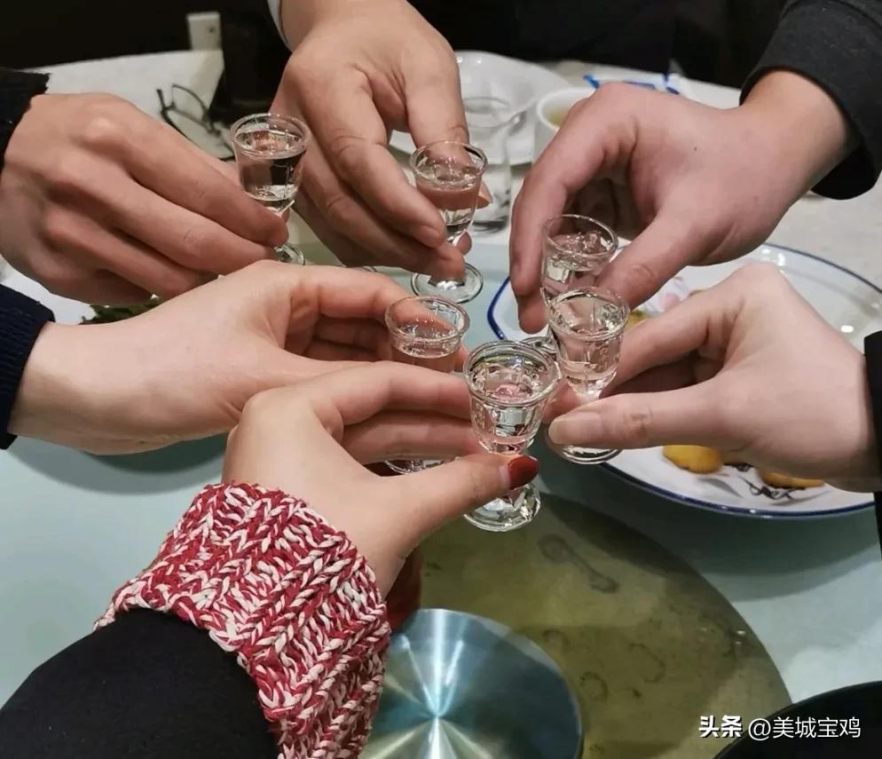 免税店的茅台和国内有什么区别 (国产茅台在日本卖这么便宜为什么)