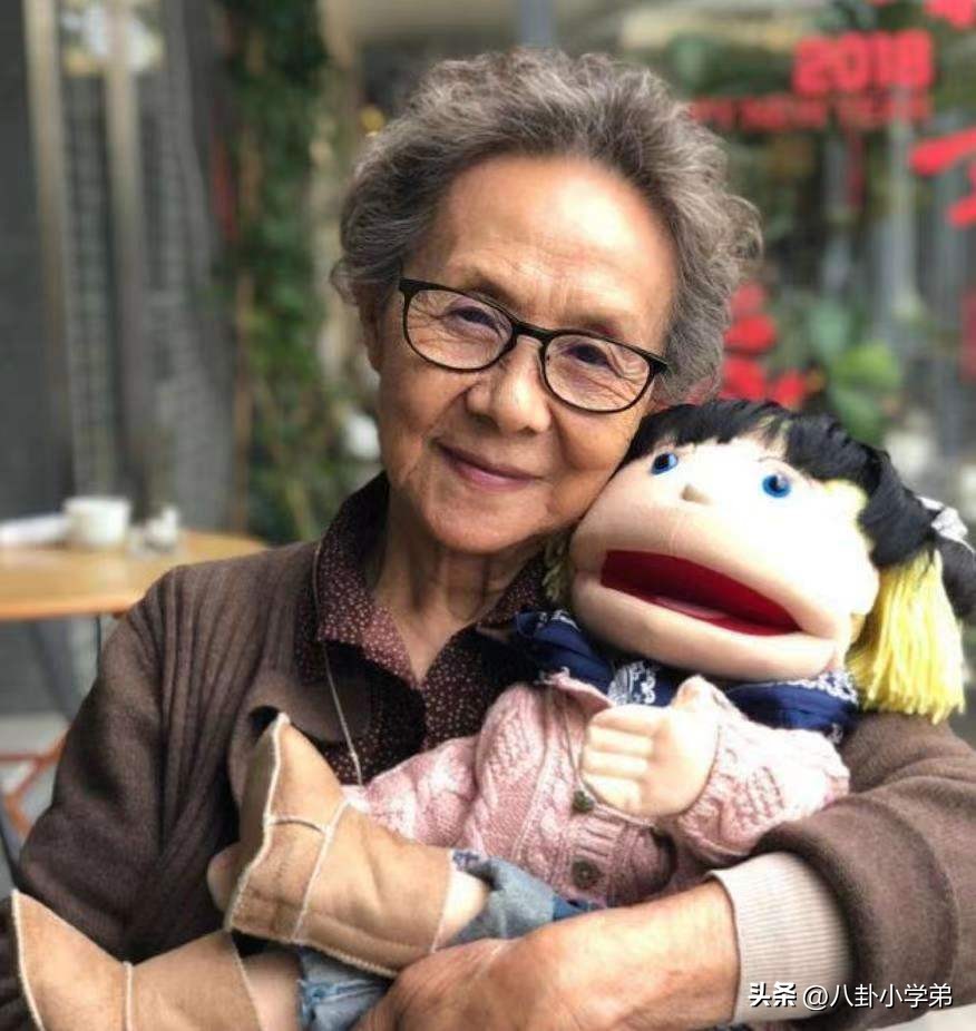 整形脸和真正的美人区别,整形变美的对比图片