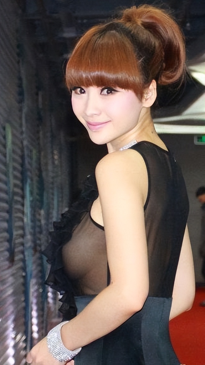 盘点几位女星的素颜谁惊艳到你了,四大女星素颜照哪位更让你惊艳