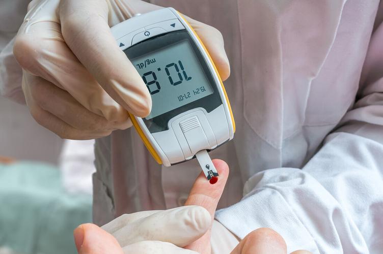 身上两处发痒别大意或是血糖,身体出现3处瘙痒血糖可能高了