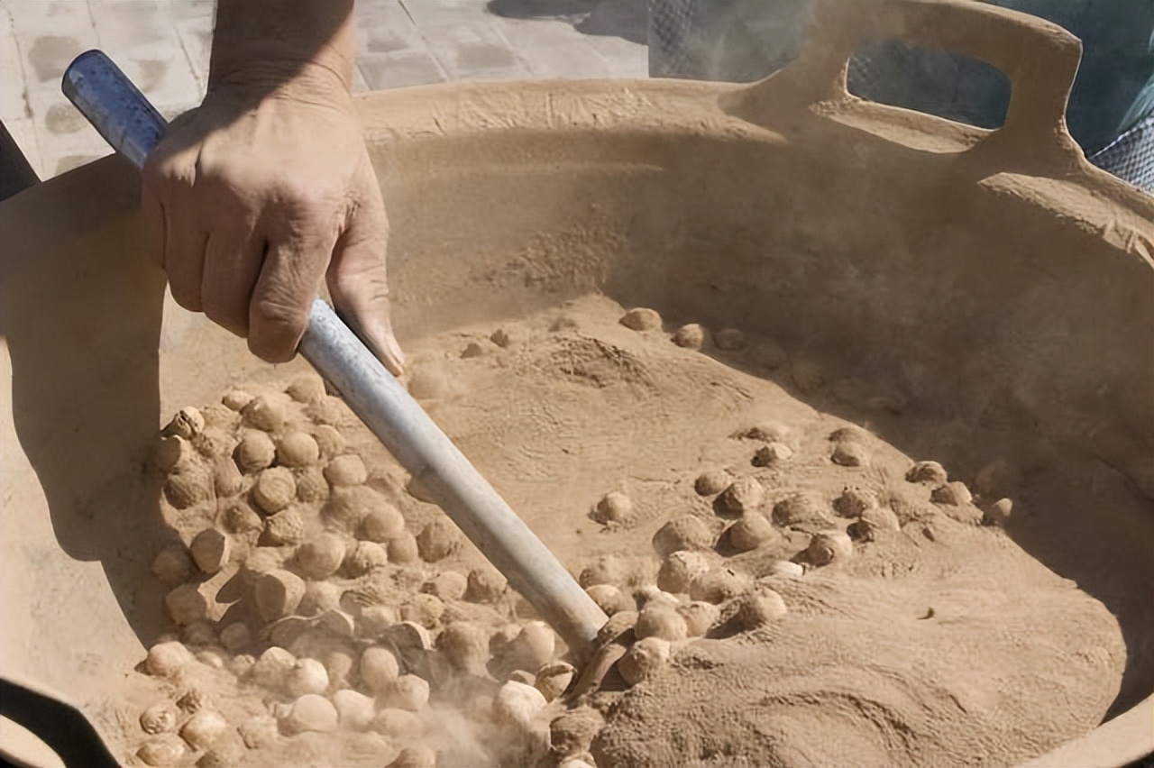 地方奇葩特色美食集锦,这些地方特色美食你吃过哪几样